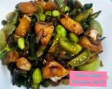 Foto langkah ke 6 dari resep Ikan Asin Jambal, lenca dan Pete Cabe Ijo.