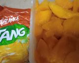 A picture of step 1 of Orange and Mango Margarita.