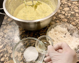 Foto del paso 6 de la receta: Pastel salado con calabacín, pavo y queso