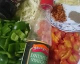 A picture of step 6 of Spicy BBQ chicken ricewith stir fry vegetables.