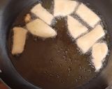 A picture of step 4 of Crunchy mandazi.