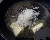 Foto del paso 2 de la receta Croquetas negras de sepia en su tinta