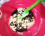 Foto langkah ke 3 dari resep Vanilla cookies choco chips.