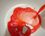Foto langkah ke 1 dari resep Pudding Susu Merah Putih.