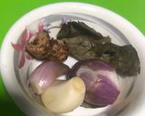 Foto langkah ke 1 dari resep Sayur Bening Bayam untuk si kecil.