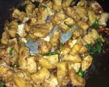 Foto langkah ke 3 dari resep 78. Oseng tahu pedas.