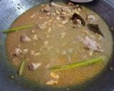 Foto langkah ke 4 dari resep Ayam Semur untuk Topping Mie Ayam.