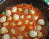 Foto langkah ke 3 dari resep Oseng Mercon Bakso Bulbul.