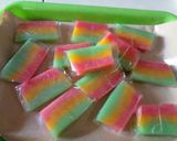 Foto langkah ke 7 dari resep Es gabus pelangi.