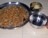 A picture of step 1 of Til Gud Ladoo.