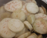 Foto del paso 1 de la receta: Berenjenas al escabeche 🍆