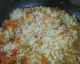 চীজ ফ্রাইড ম্যাগি (cheese fried maggi recipe in Bengali) রেসিপি ধাপ - 4 ছবি