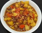 Foto langkah ke 4 dari resep Semur Daging Sapi Giling dan Kentang.