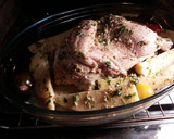 Foto del paso 32 de la receta: Pollo al horno con majado de hígado y patatas rojas asadas