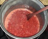 Foto del paso 2 de la receta: Sémola con leche y salsa de fresas 🇨🇱