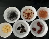 Hình bước làm 1 của món Soup Gân heo khô..Tóc Tiên
