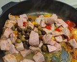 Foto del passaggio 4 della ricetta Bocconcini di tonno alla mediterranea