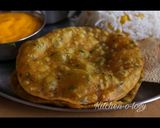 A picture of step 6 of Mini Gujrati Thali.