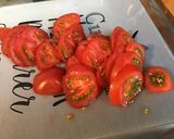 Une image de l'étape 6 de Salade de laitue rougette aux tomates,radis cerises et persil.