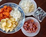 Hình bước làm 1 của món Udon Karei (Mì udon cà ri)