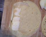 Une image de l'étape 2 de Crêpe roulée à la pomme et sirop d'érable.