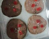 A picture of step 4 of Cardamom Chocolate easter cookies.