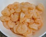 รูปขั้นตอนการทำที่ 2 ของ กุ้งผัดซอส XO