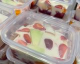 Foto langkah ke 6 dari resep Salad Buah Suka Suka.
