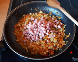 Foto del paso 4 de la receta: 109. Berenjenas rellenas de jamón york