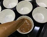 Foto langkah ke 4 dari resep Choco Cupcake.