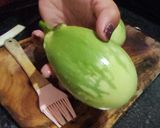 गावाकडचे हिरव्या वांग्याचे स्वादिष्ट भरीत (Hirvya Vangyache Bharit Recipe In Marathi) रेसिपी स्टेप 1 फोटो 