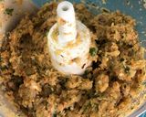 A picture of step 3 of Chicken Malai Kofta with White Gravy.