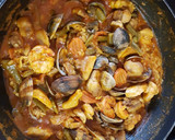 Foto del paso 6 de la receta: Arroz con pollo y almejas