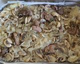 Rizsmuszaka (rakott rizs) csirkemájjal és gombával recept fázis 3 fotója