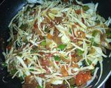 A picture of step 7 of Cabbage and potato sauce.