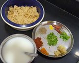 તીખી વઘારેલી રોટલી રેસીપી સ્ટેપ1ફોટો