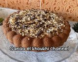 صورة لخطوة 2 من وصفة كيكة بالكراميل والشوكولاطة على طريقة سناء الخوخي