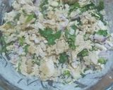 A picture of step 3 of Onion Garlic Masala Pav.