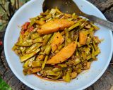 A picture of step 3 of Gavar alu sabji.