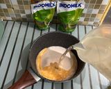 Foto langkah ke 1 dari resep Creamy Matcha with Mango Pudding.