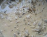 Foto del paso 3 de la receta: Tallarines con crema y champiñones