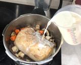 Foto del paso 3 de la receta: Lomo de cerdo en leche