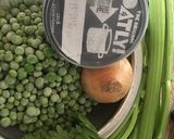 A picture of step 1 of Pea Soup.