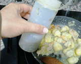 Foto del paso 6 de la receta: Alcachofas con navajuelas en salsa verde