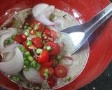 รูปขั้นตอนการทำที่ 4 ของ ยำไข่ดาว_ไข่ไก่จิ๋ว