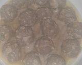 Foto langkah ke 5 dari resep Bola - bola Daging kukus.