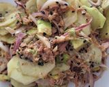 Foto del paso 3 de la receta: Ensalada de pepino de Tiktok