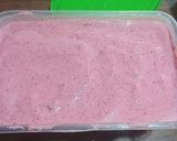 Foto del paso 3 de la receta: Helado de 🍓 frutilla