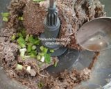 Foto langkah ke 1 dari resep Perkedel bola daging.