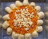 Foto langkah ke 6 dari resep Cheesy Bites Pizza ~ Empuk, ulen 10 menit aja. 🍕.